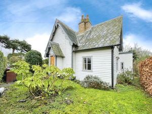 North Lodge- click for photo gallery